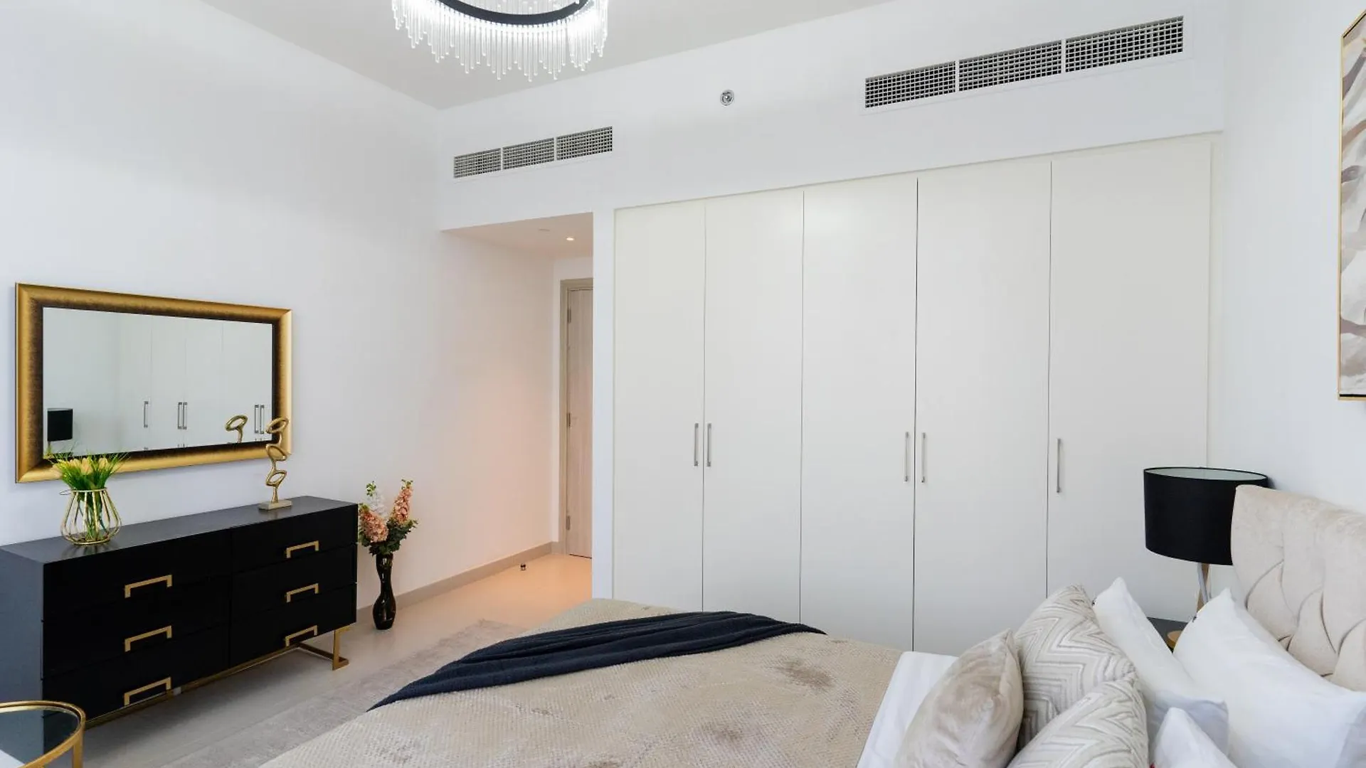 Nextlevel Apartment In The Cove, Dubai Creek Harbour